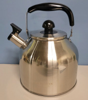 New - MaxCook 4.2qt. Stovetop Whistling Tea Kettle , Stainless Steel