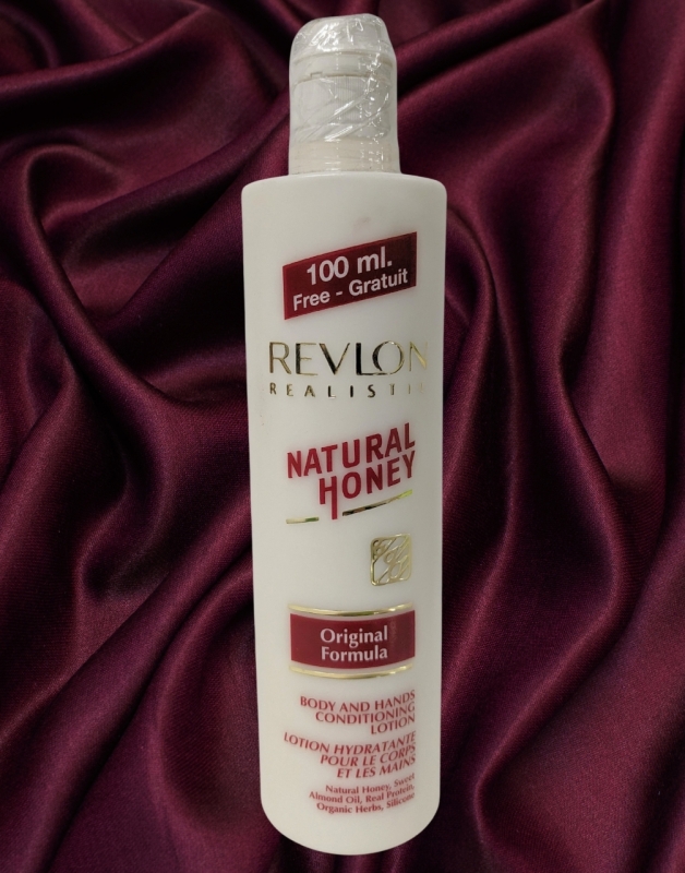 New REVLON Natural Honey Original Formula Body And Hands Conditioning Lotion 600ml