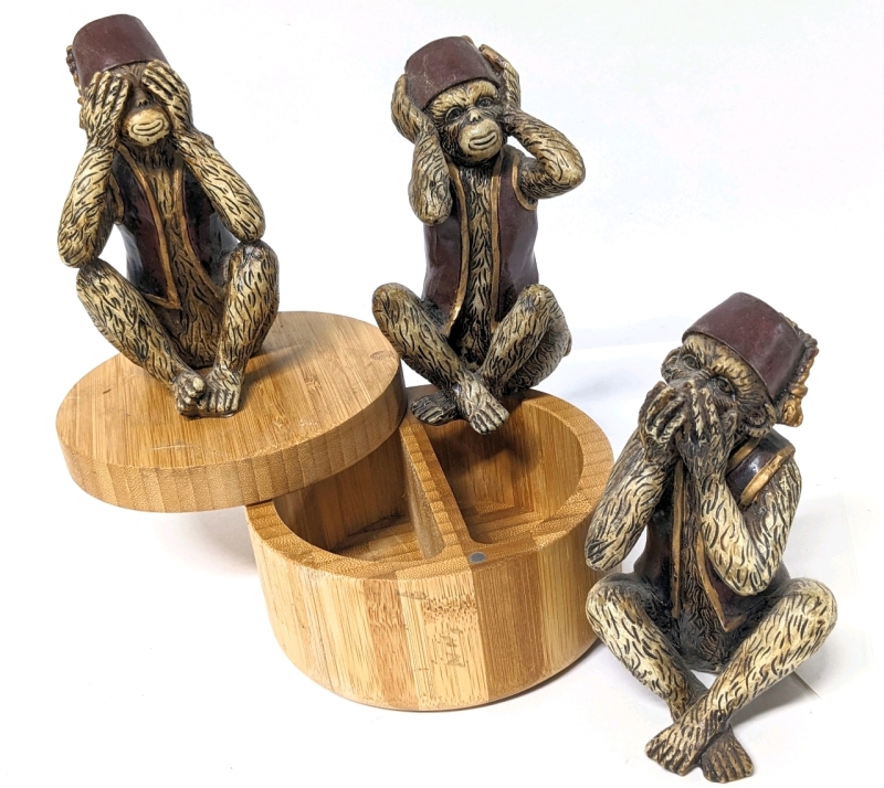 Bamboo Container w Sliding Lid & See, Hear & Speak No Evil Resin Monkey Figures 4.75" Tall