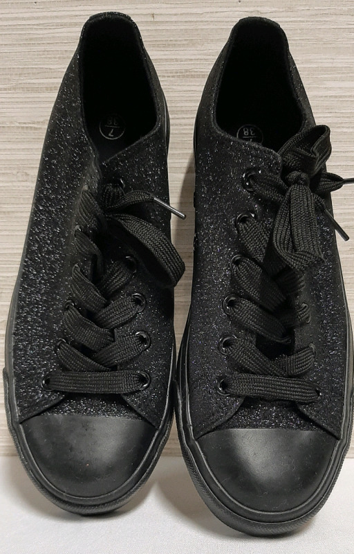 Sparkly and Sassy Sneakers Ladies Size 7 US 38 EUR