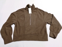 New EFAN Women's sz Medium Top