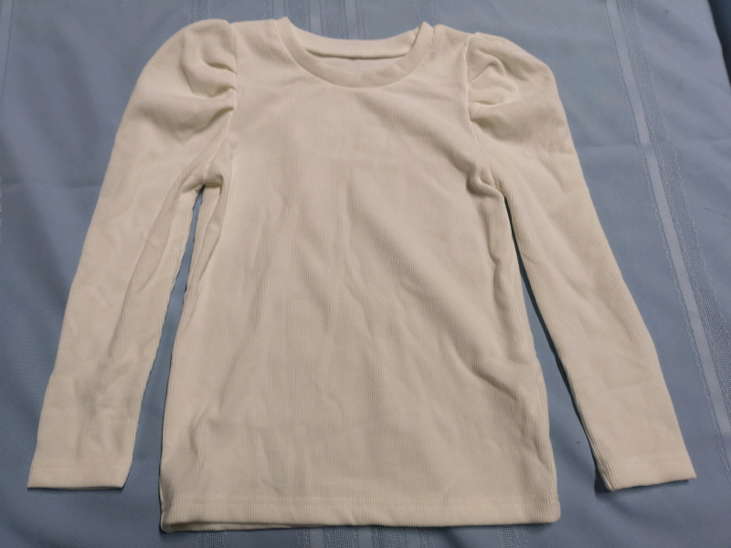 New Kid's sz 6-7years Top