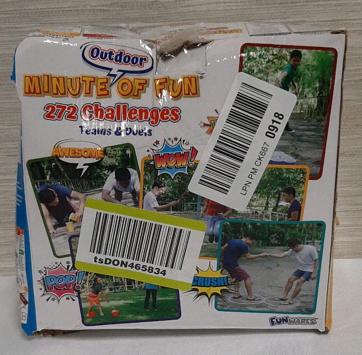 Funwares Minute of Fun Outdoor Party Game - Amazing 272 to Win It Challenges for Duels Teams Parties Teens Family Friends Games Kids Adults Home School, Travel. 2-12 Players.