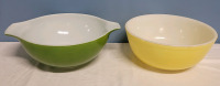 Vintage PYREX Large Mixing Bowls . Yellow #404 & Green Cinderella 4qt. #444