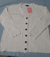 Lienridy Button Front Cardigan in White Size XL