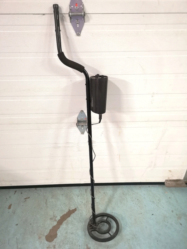 Radio Shack Metal Detector - Untested - model 63-3012