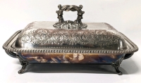 Vintage Heavy Silver Plated Covered Footed Chafing Dish (Stamped) 12.5" x 9.5" x 6.5" Made in England