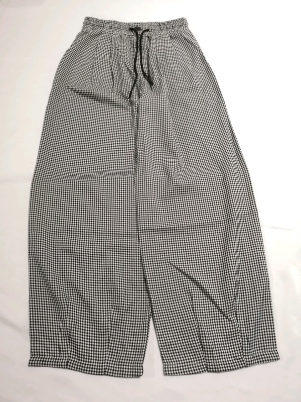 New Women's Pants sz Large by Dazy