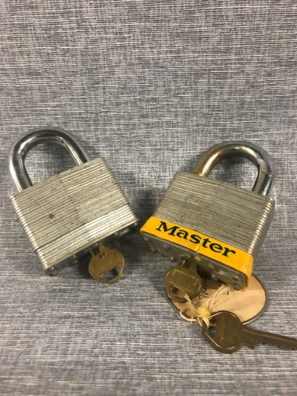 2 Locks 2.5”x3.5” Masterlocks With Keys