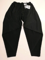 New Women's pants sz 1 by Homme Plisse