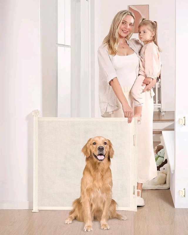 Lickzest Retractable Baby Gate.