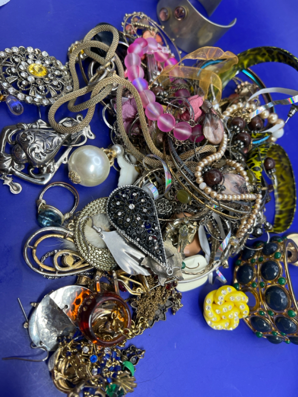 Vintage to Modern Jewelry Craft Lot