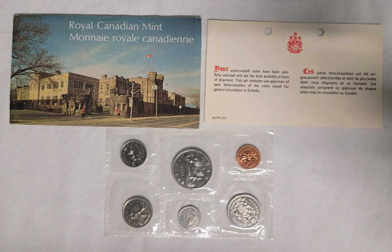 1975 Canadian Coin Set , Sealed Uncirculated