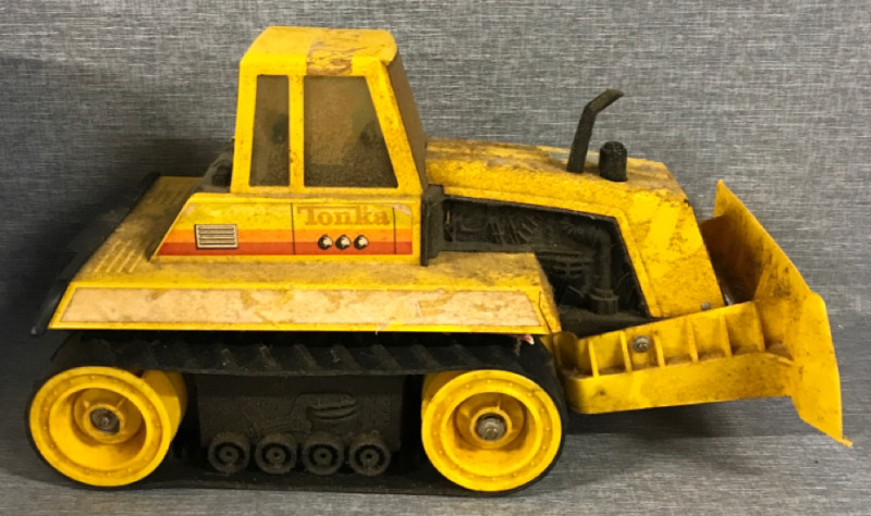 Tonka Truck Mighty Power Treads Diesel Bulldozer 1990 Steel/Plastic 18&rdquo; & Vintage Mighty Tonka XMB-975 Loader Metal Dump Truck