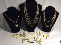 Beautiful Vintage D&rsquo;ORLAN Gold Tone Jewelry Necklaces & Earrings