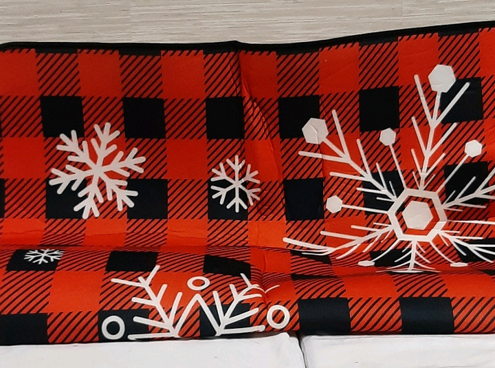 Buffalo Plaid and Snowflakes Non Slip Mat 80 x 60"