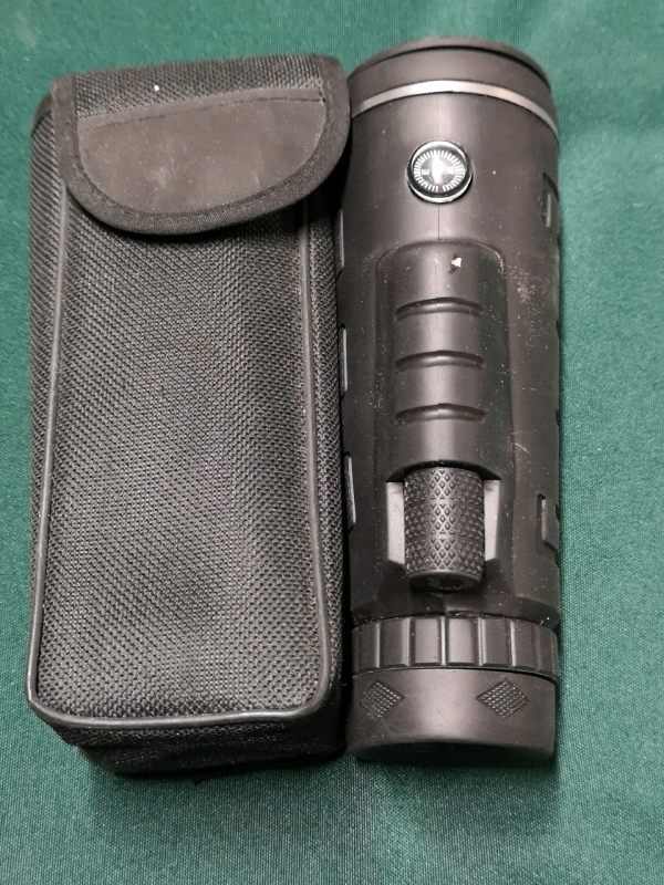 Monocular with Case