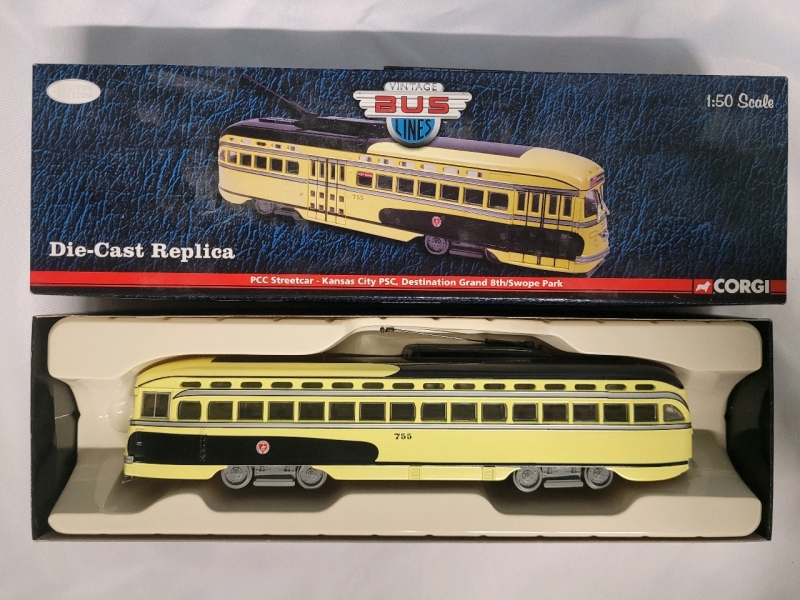 CORGI PCC Streetcar Kansas City Diecast in Original Box . 1:50 Scale