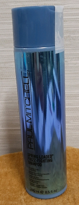 NEW Paul Mitchel Spring Loaded Frizz Fighting Shampoo 250ml