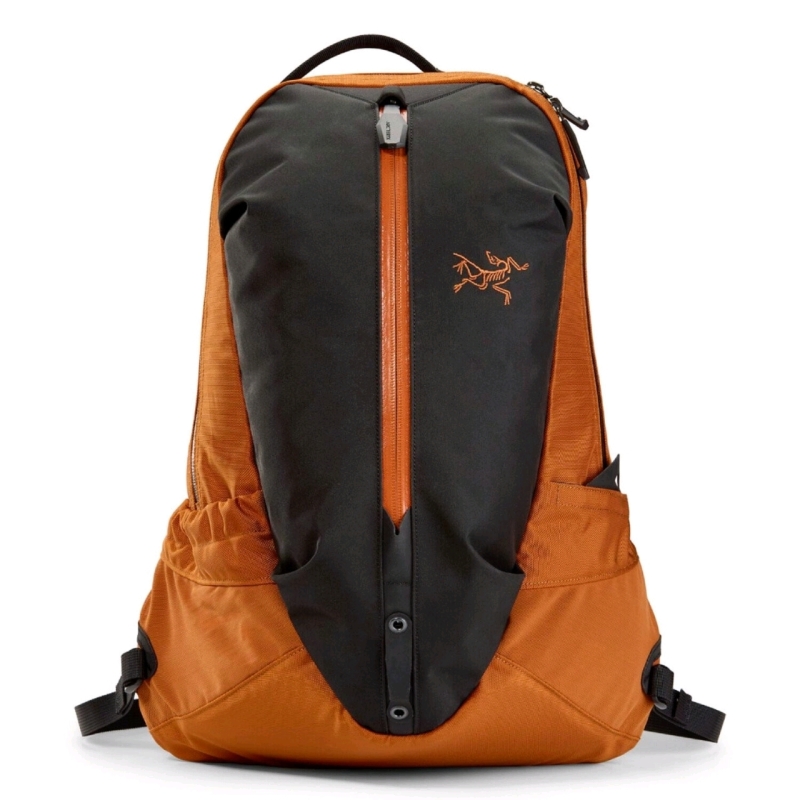 New ARC'TERYX Arro 16 Backpack Color: Fika