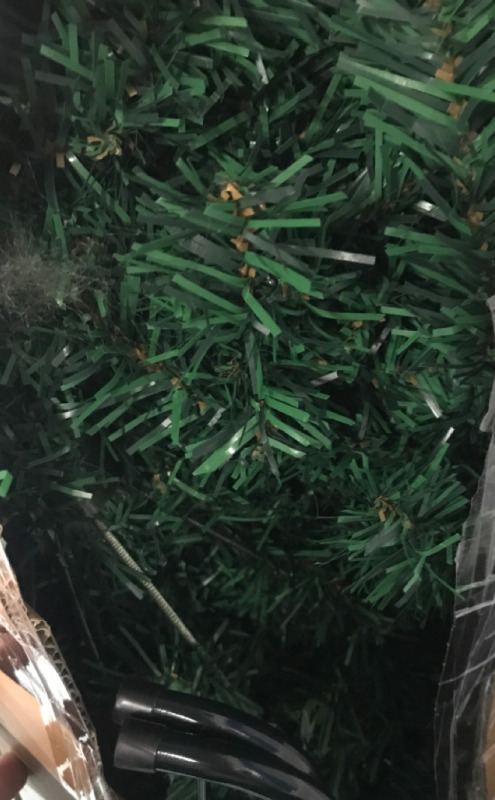 Artificial Christmas Tree Lot 1000 Branches