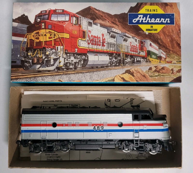 Athearn HO Scale Amtrak F7A Super Power Railroad Model Diesel Engine #489