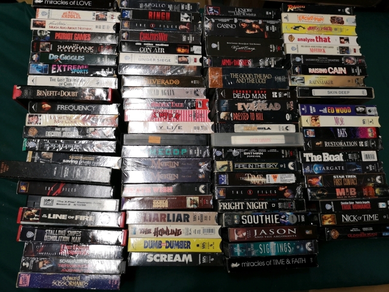 70+ VHS Movies - Merlin, Casino+++