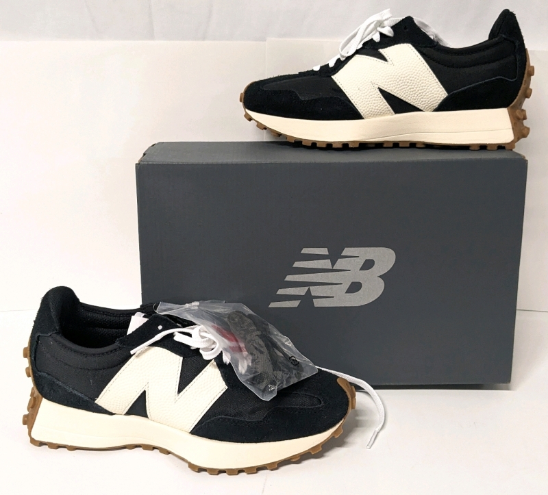 New NEW BALANCE 327 Lifestyle Running Shoes Size W7.5 / M6 / B Women's Medium WS327BL