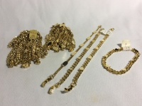 D&rsquo;ORLAN Jewelry Gold Tone Charm Bracelets 20 + pcs