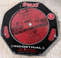 New Freud Industrial 10" 30 Teeth Saw Blade.