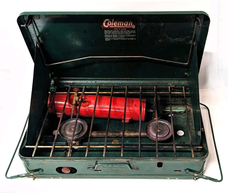 Vintage COLEMAN Camp Stove Model 414 Made in Canada