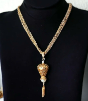 Vintage Celebrity Gold Tone Pearl Pendant Triple Chain