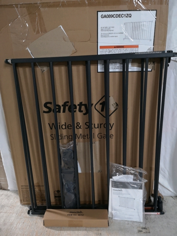 Safety 1st Sliding Metal Gate - 26.5" Tall and 40 - 60" Wide