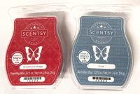 2 New SCENTSY Bars 74g ea (Christmas Cottage & Luna)