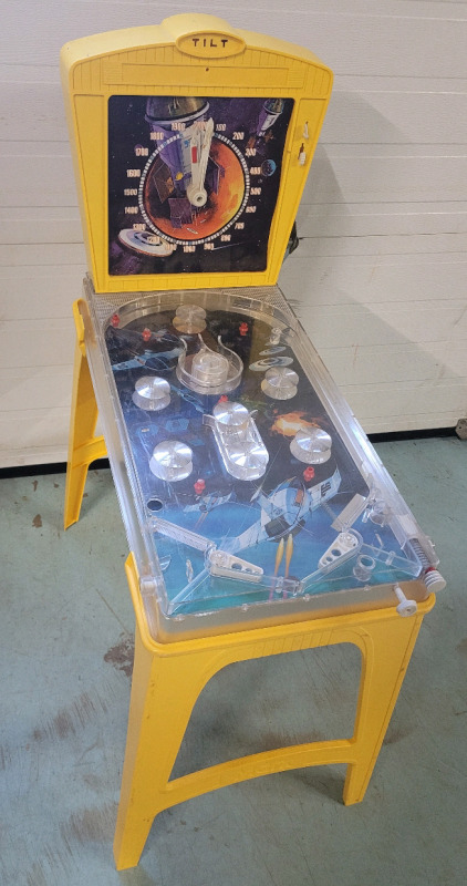 Vintage Kids Pinball Game with One Metal Ball . No Power , Untested