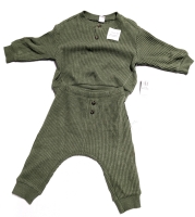 New OLD NAVY Baby Two-Piece Waffle Weave Long-Sleeved Top & Bottoms (Size 6-12 Months / 27-29" / 17-22lbs)