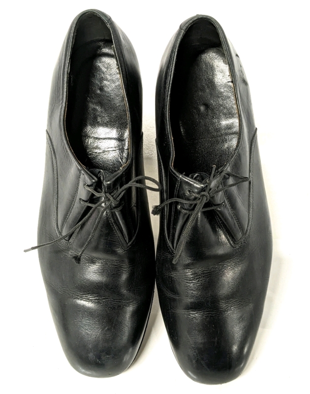 Men's "The Florsheim Shoe" Dress Shoes with 1.4" Heel (Size 8.5)
