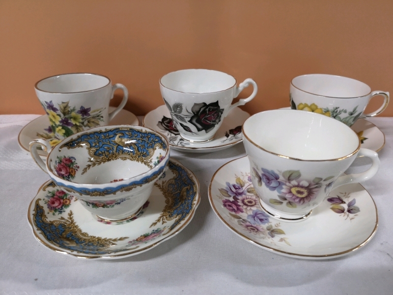 5 Vintage Teacups & Saucers - Foley, Royal Ascot, Crown Trent +