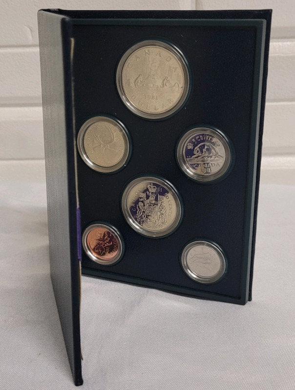 1981 Canadian Uncirculated Coin Set in Case