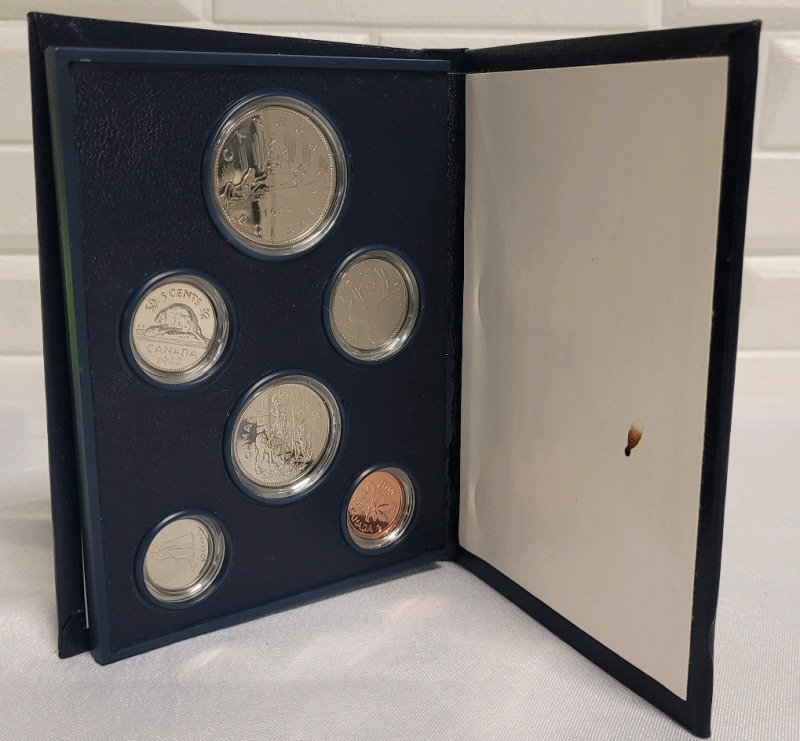 1982 Canadian Uncirculated Coin Set in Case