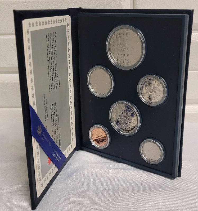 1985 Canadian Uncirculated Coin Set in Case