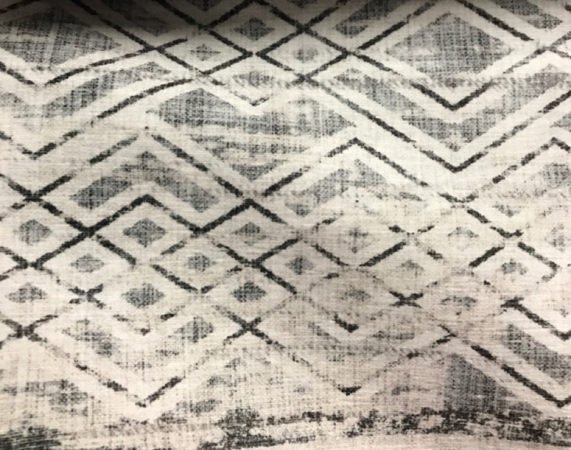 As new 140&rdquo;x102&rdquo; Area Rug