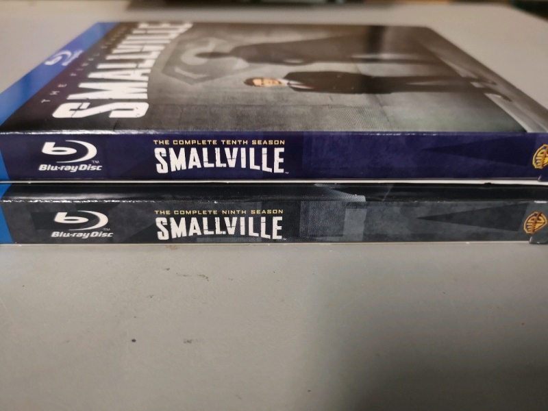 2 DVD's Smallville - 9th & 10th Seasons Blu-ray