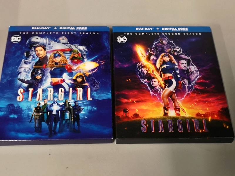 2 DVD's StarGirl First & Second Seasons - Blu-ray