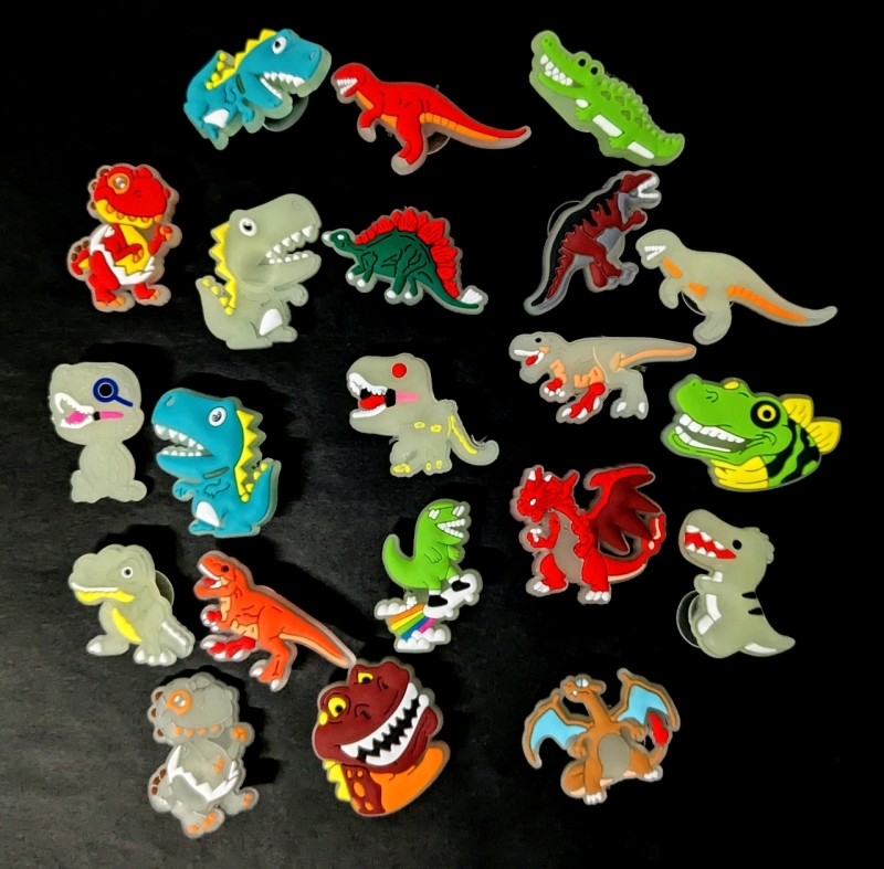 21 New CROCS Glow-in-the-Dark Charms : Dinosaurs & Lizards