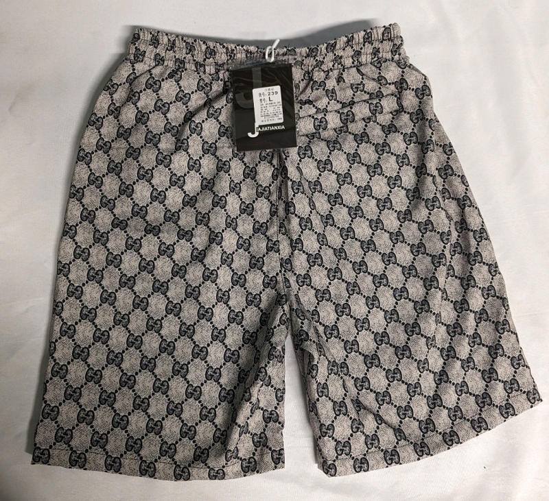 New Jiajiatianxia Shorts - Large