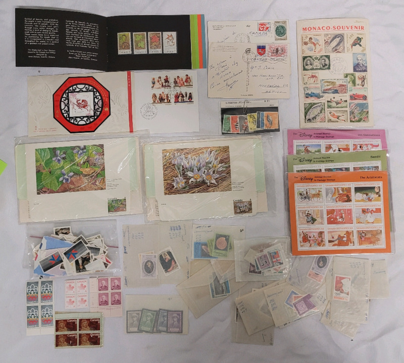 Vintage World Postage Stamp Lot . Canada , Dominican Republic , Grenada , Monaco