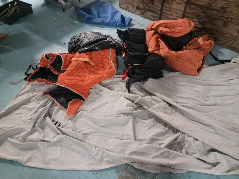 Large Lot Tarps , Canvas Cover , Padded Covers (possibly horse covers / car covers) . 10+ Covers