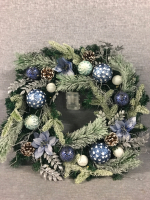 Wannacul 24&rdquo; Pre Lit Christmas Wreath