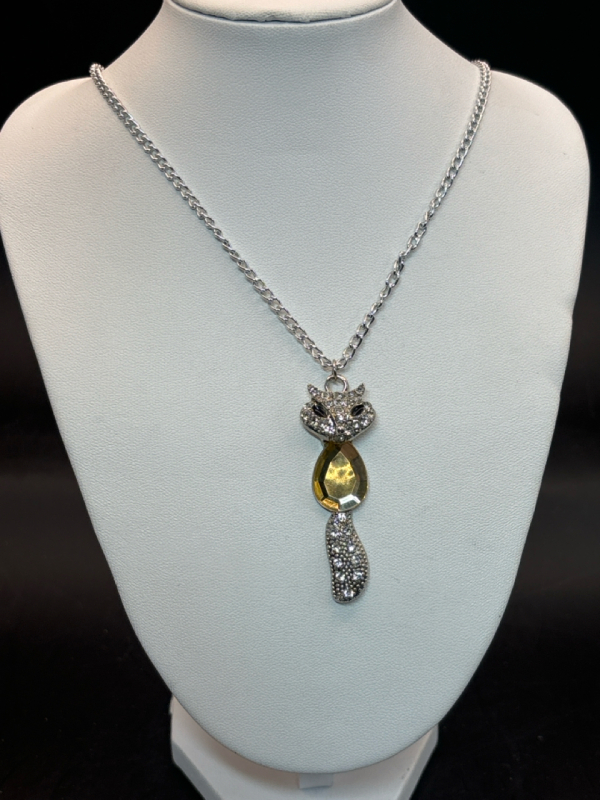 Fox Pendant Glass Eyes Clear cut glass Rhinestone Necklace